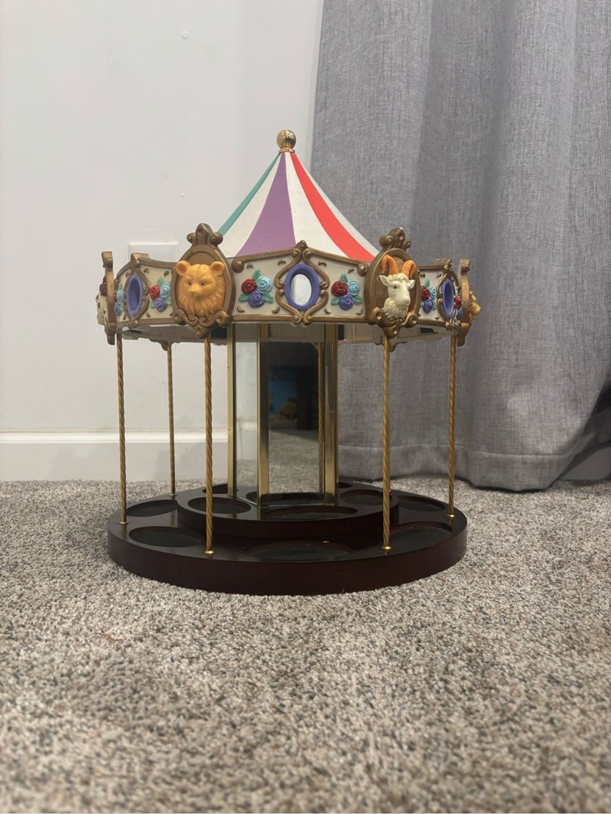 Vintage 1993 San Francisco Music Box Company Carousel Animal Display Stand Vintage 1993 San Francisco Music Box Company Carousel Animal Display Stand