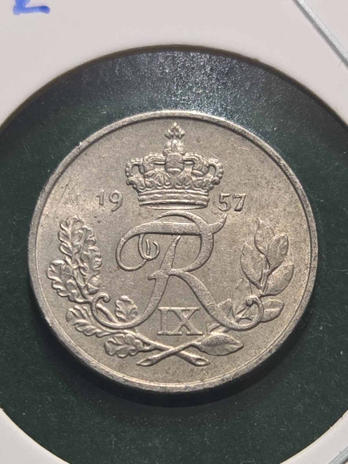 DENMARK DANISH KM841.2 1957 10 ORE  