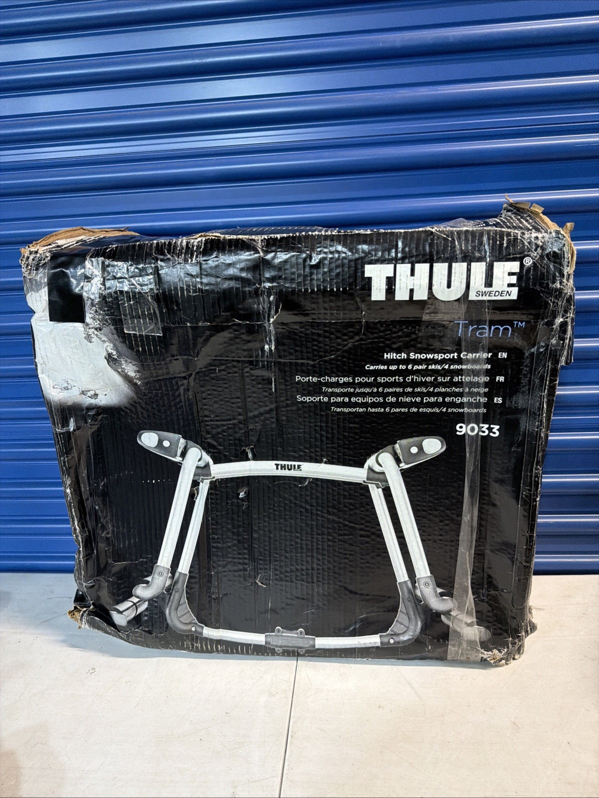 NEW Open Box Thule Tram Hitch Ski Snowboard Rack Snowsport Carrier 9033