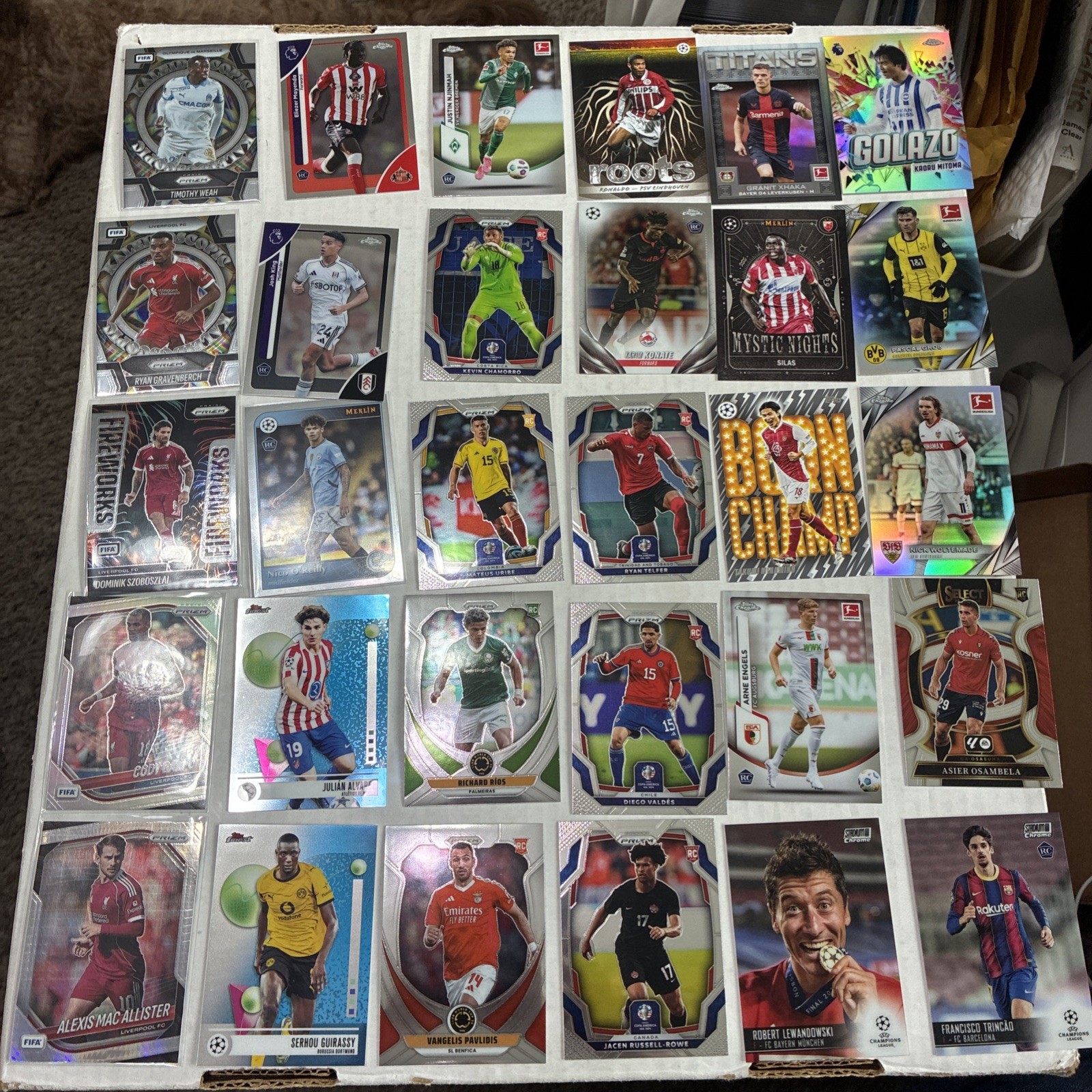 250+ Huge SOCCER CARD LOT 2020 - 2025 Panini TOPPS INSERTS PARALLELS Rookies RC