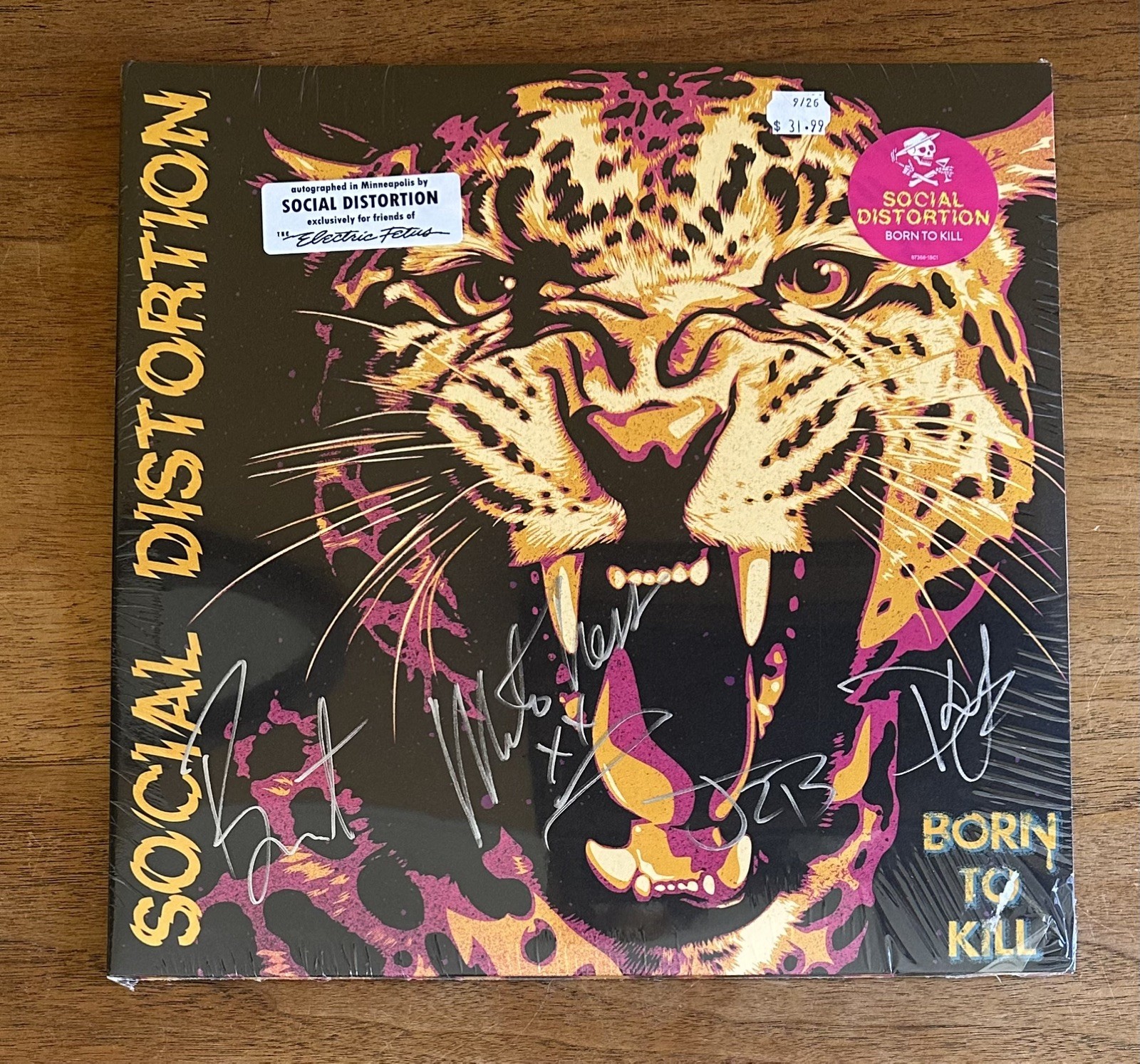SIGNED FULL BAND Social Distortion - Born to Kill Vinyl Record LP in hand SIGNED FULL BAND Social Distortion - Born to Kill Vinyl Record LP in hand