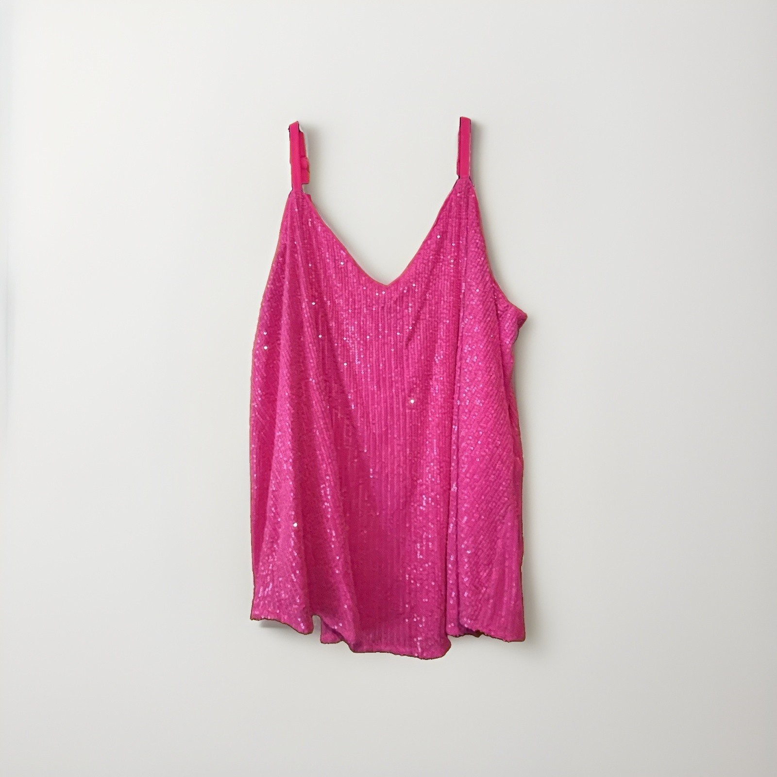 Torrid Sophie Sequin Swing top Hot Pink Size 0