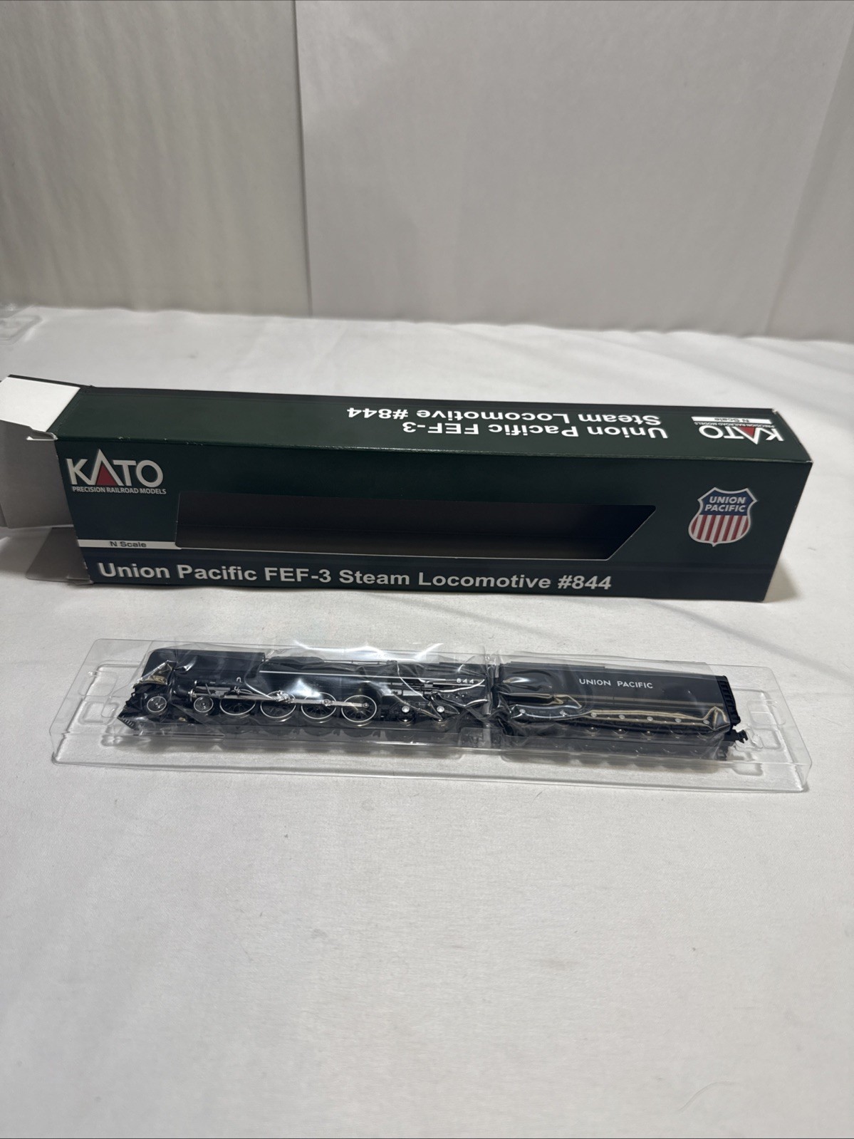 Kato 126-0401 N Scale UP Union Pacific FEF-3 Steam Loco #844 New- open box Kato 126-0401 N Scale UP Union Pacific FEF-3 Steam Loco #844 New- open box