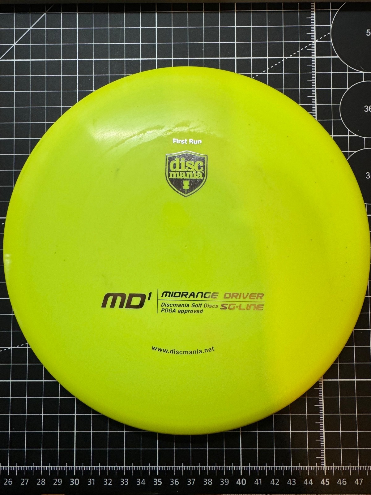 Discmania First Run SG Line MD1 170g Innova Ontario Mold NEVER THROWN Discmania First Run SG Line MD1 170g Innova Ontario Mold NEVER THROWN