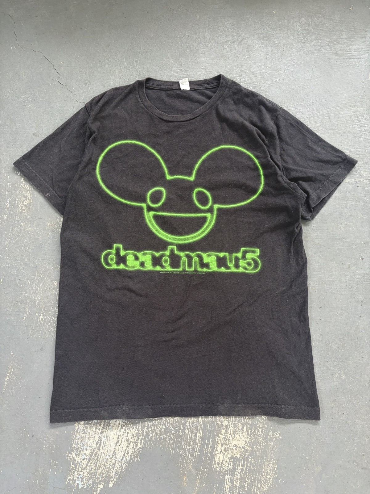 Vintage 2000s Deadmau5 Neon Electronic Band Tshirt
