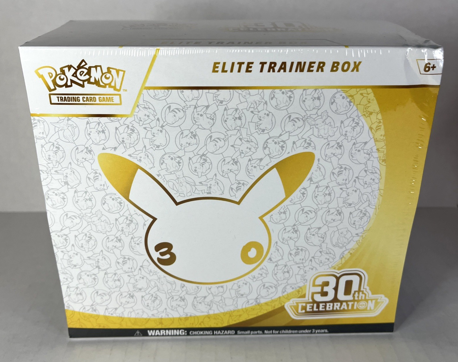 Pokémon 30th Anniversary Celebrations Elite Trainer Box ETB Corner Dent READ Pokémon 30th Anniversary Celebrations Elite Trainer Box ETB Corner Dent READ