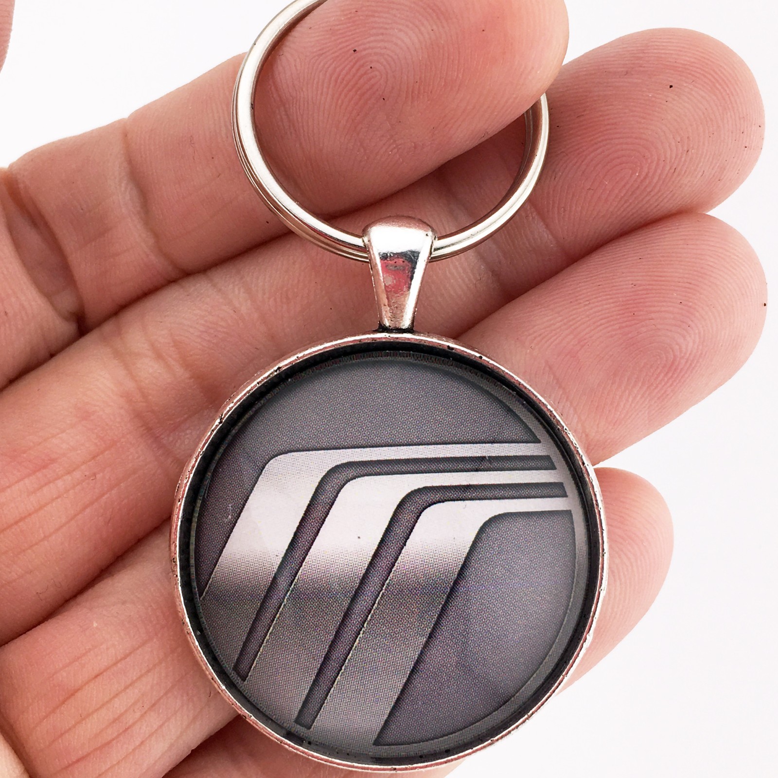 Vintage 80\'s 90\'s Mercury Car Emblem Badge Logo 1.2\