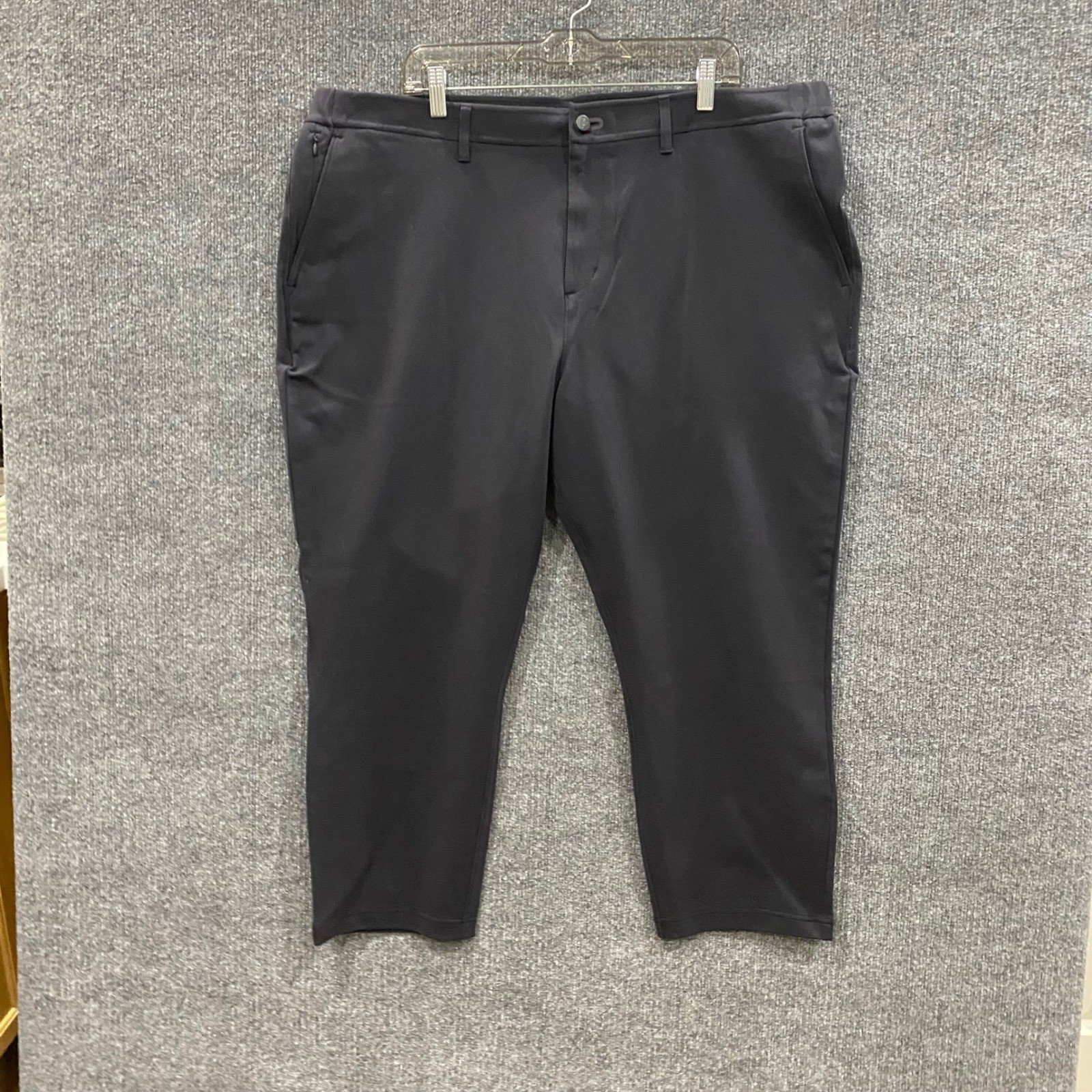 Lululemon Commission Pant Classic Black 42 x 28 Technical Stretch Trousers