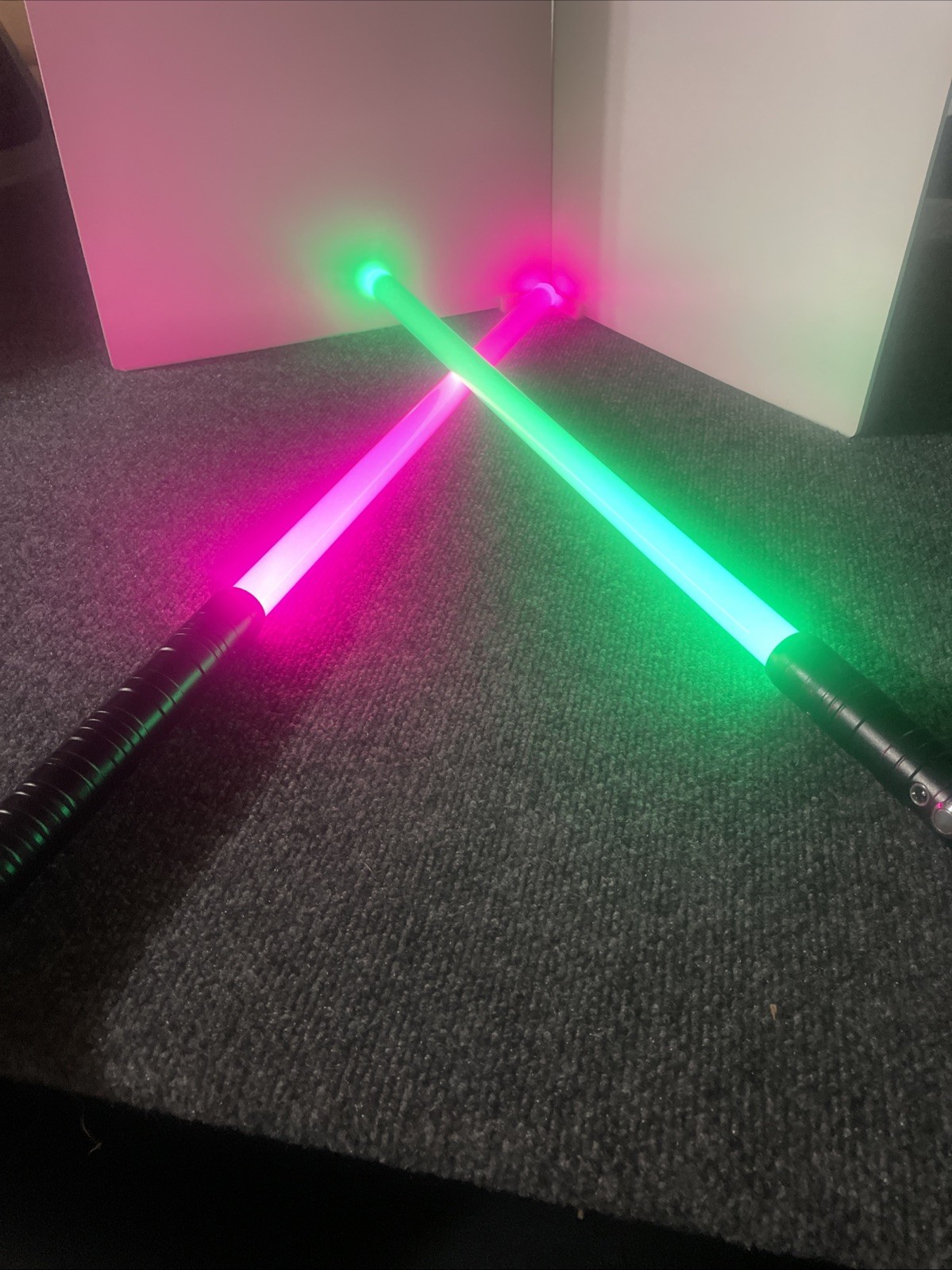 SET of 2 MULTI-COLOR USB STAR WARS STYLE LIGHTSABERS with SOUND and SETTINGS