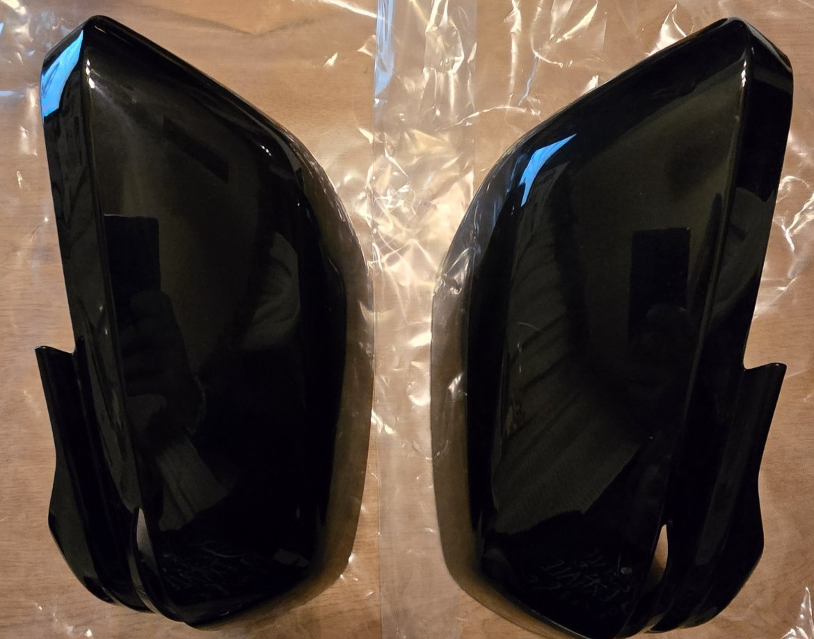 2024-2026 Cadillac Lyric Optiq Side View Mirror Kit - Genuine GM (86824529)