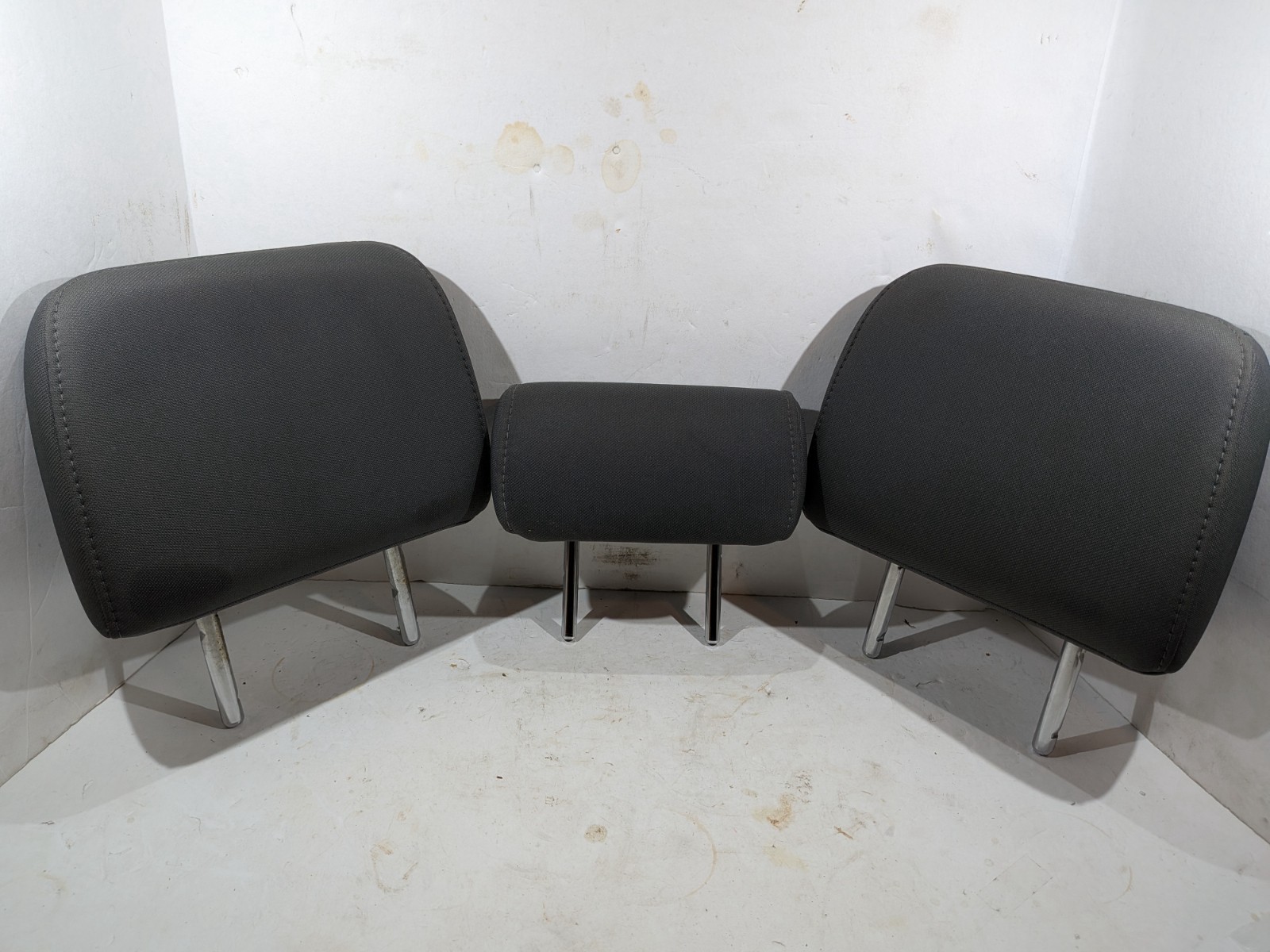 719400C491E1 14-20 Toyota Tundra Headrest Set Rear Double Cab LH RH Center Cloth 719400C491E1 14-20 Toyota Tundra Headrest Set Rear Double Cab LH RH Center Cloth