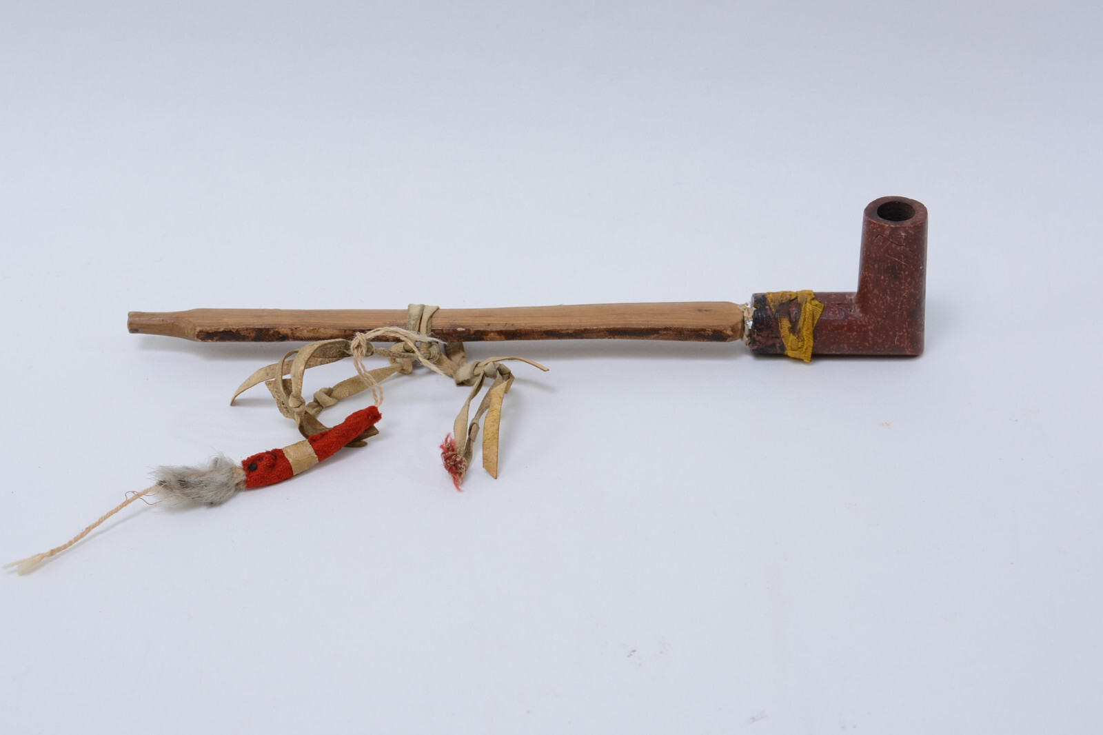 Antique Northern Plains Pipe with carved calumet and T bowl -