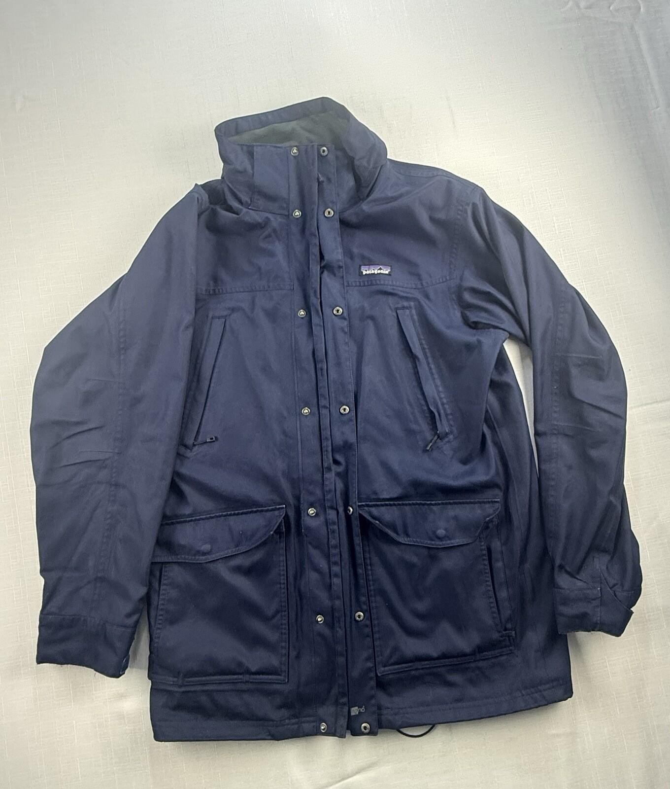 Patagonia Men’s Navy Soft Shell Jacket Medium Full Zip Outdoor Hiking Minimalist