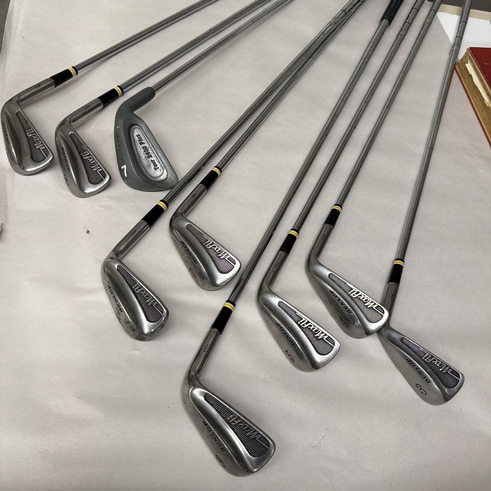 Vintage Dunlop Maxfli Iron Set (3-9 , Dual Wedge + Bonus Iron) - Ready To Play Vintage Dunlop Maxfli Iron Set (3-9 , Dual Wedge + Bonus Iron) - Ready To Play