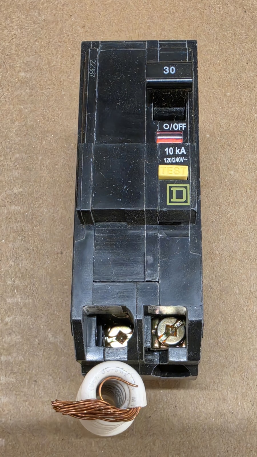 Square D QO230GFI  Nob