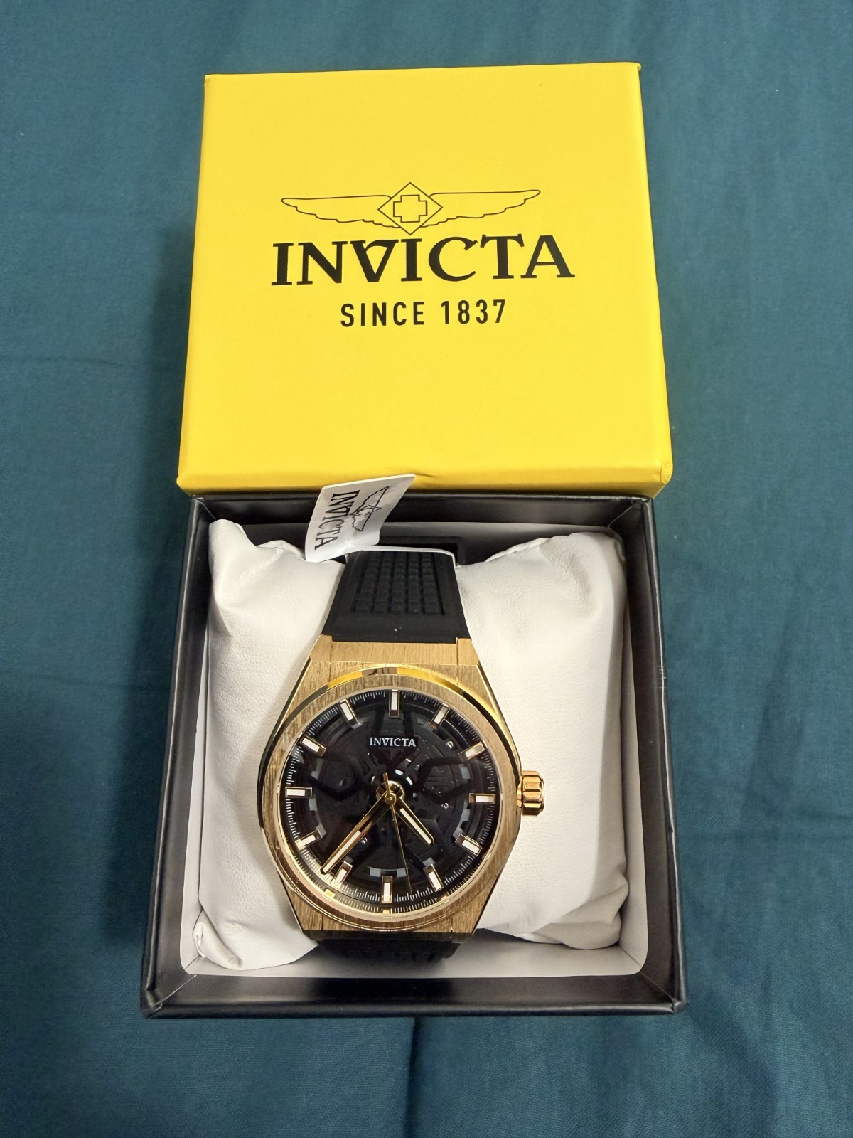 Invicta Speedway Rim 70056 Men's 46mm Gold Black Quartz Silicone Watch New
