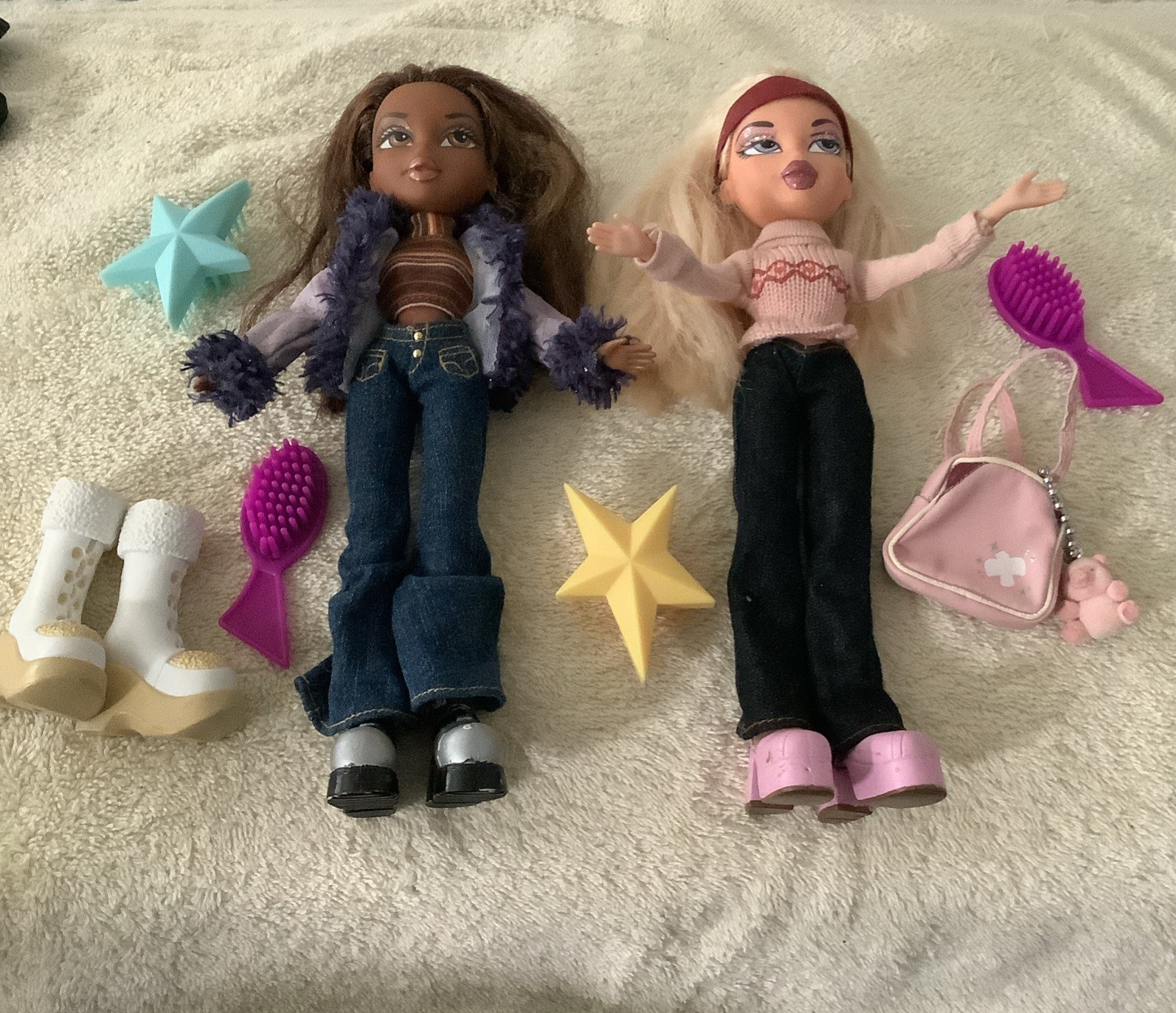 2001 MGA Bratz Dolls Cloe & Yasmin Lot Of 2