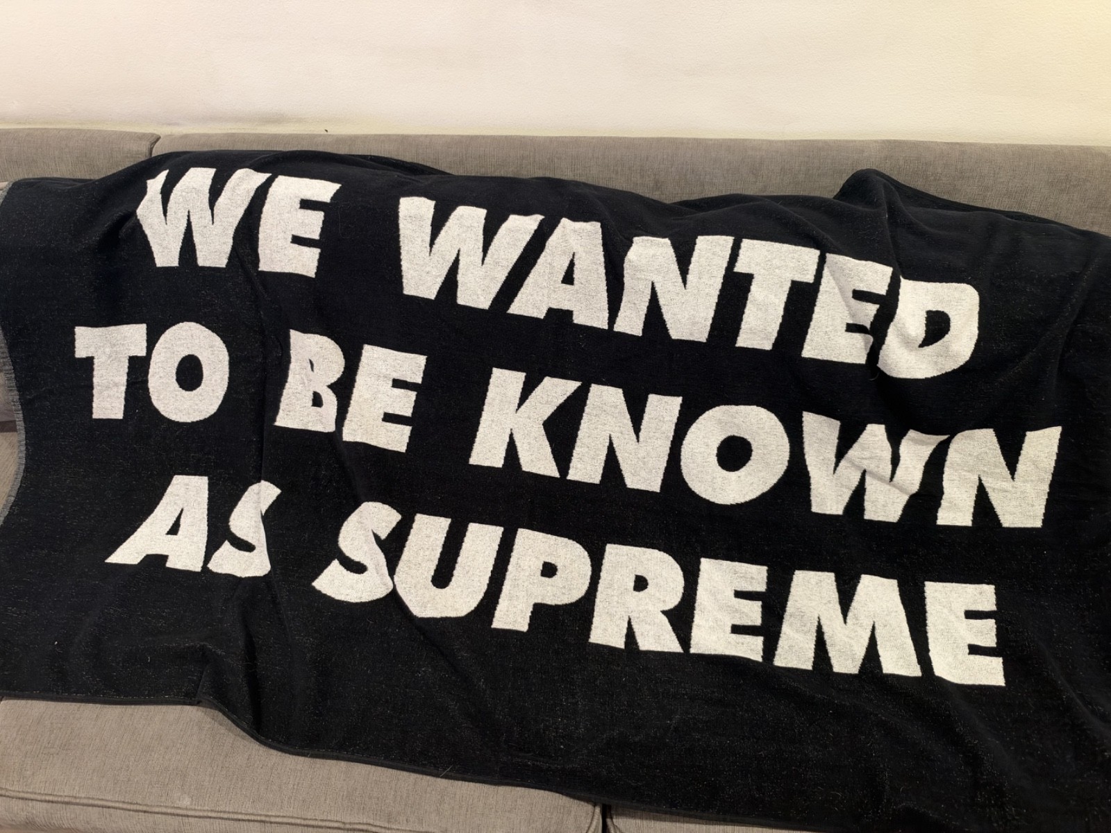 Supreme Known As Towel Black NEW WITHOUT TAGS Supreme Known As Towel Black NEW WITHOUT TAGS