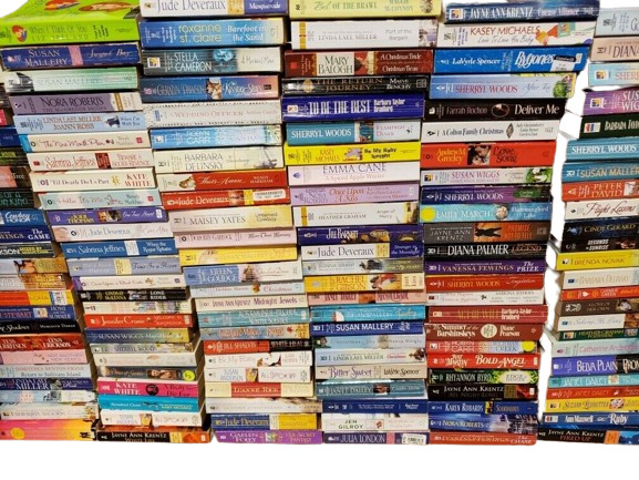Lot of 30 Romance PBs – Women’s Fiction & Romance