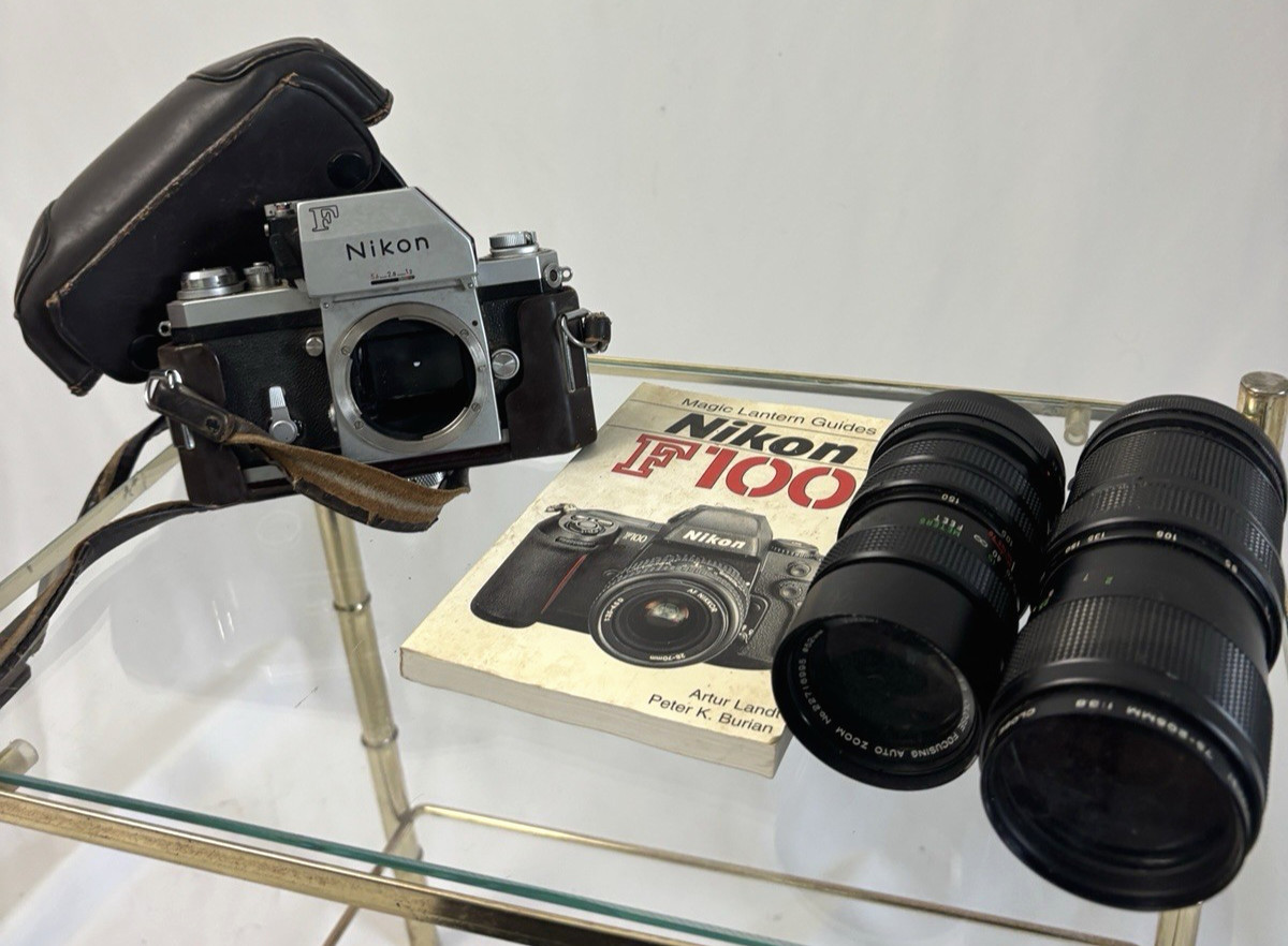 Vintage Nikon F Silver 35mm SLR Film Camera Body Original Nikon Case Included Vintage Nikon F Silver 35mm SLR Film Camera Body Original Nikon Case Included