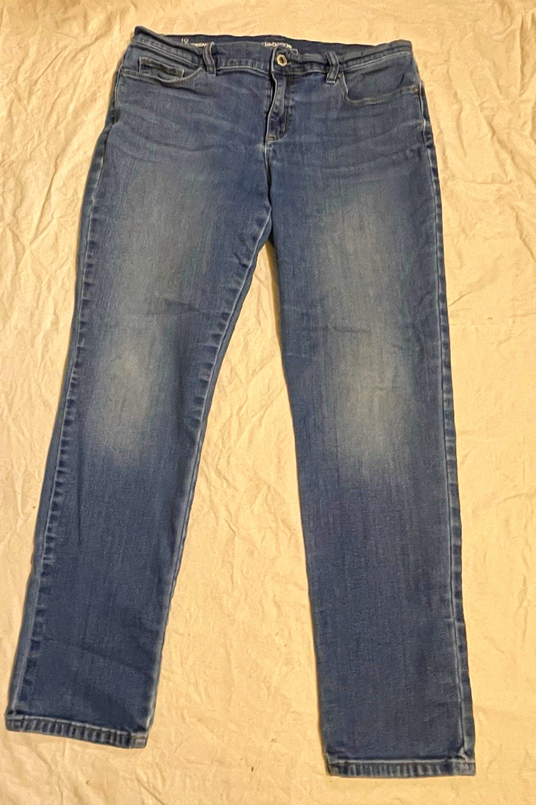 Liz Claiborne Women\'s Blue Medium Wash Denim Skinny Jeans Solid Regular Liz Claiborne Women\'s Blue Medium Wash Denim Skinny Jeans Solid Regular