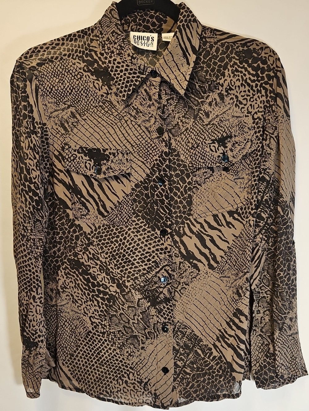 Vintage Chico\'s Design Womens 0 100% Silk Animal Print Button Down Shirt