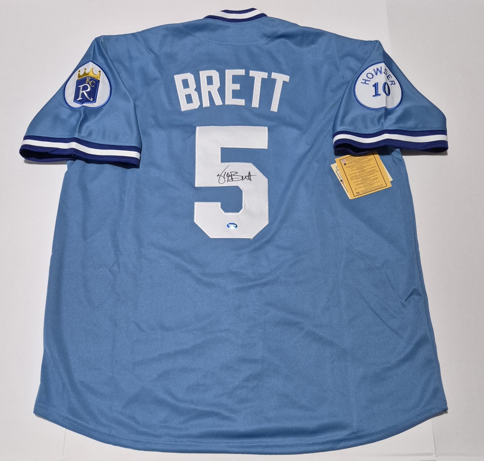 George Brett Signed Kansas City Royals Mitchell And Ness Jersey with COA