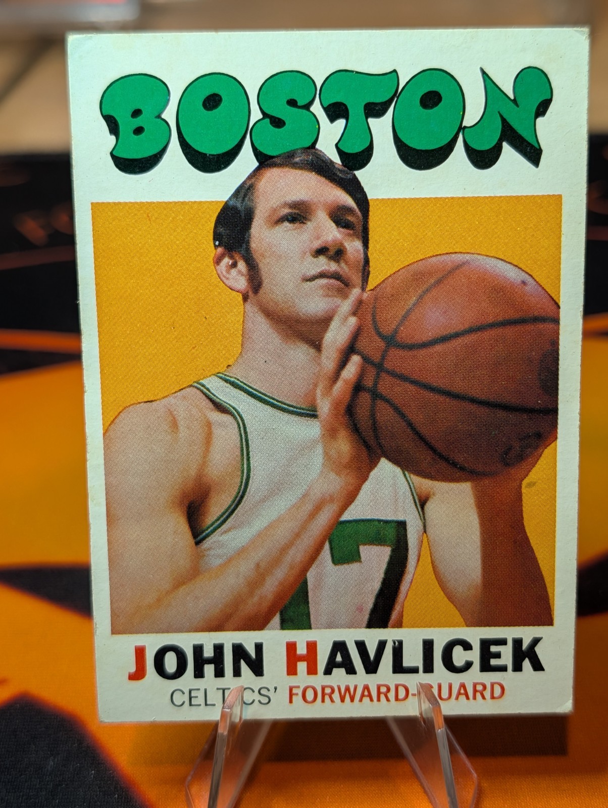 1971 Topps Basketball #35 John Havlicek EX/EXMT 1971 Topps Basketball #35 John Havlicek EX/EXMT