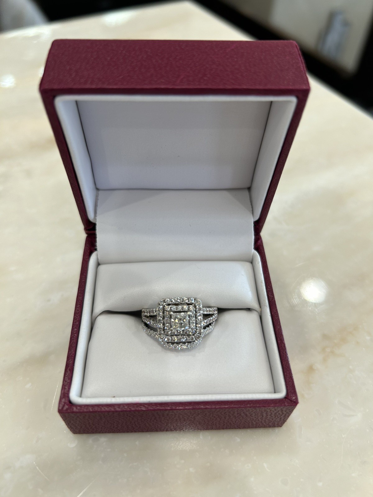 Engagement ring and wedding band set for sale Helzberg Diamonds Engagement ring and wedding band set for sale Helzberg Diamonds