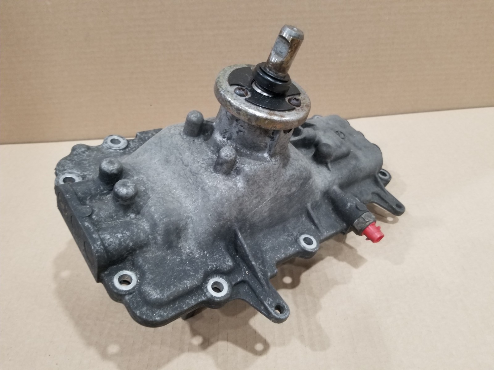 88-96 Ford F150 5 spd Transmission M5R2 Shifter Tower Base M5OD-R2 Top Case 88-96 Ford F150 5 spd Transmission M5R2 Shifter Tower Base M5OD-R2 Top Case