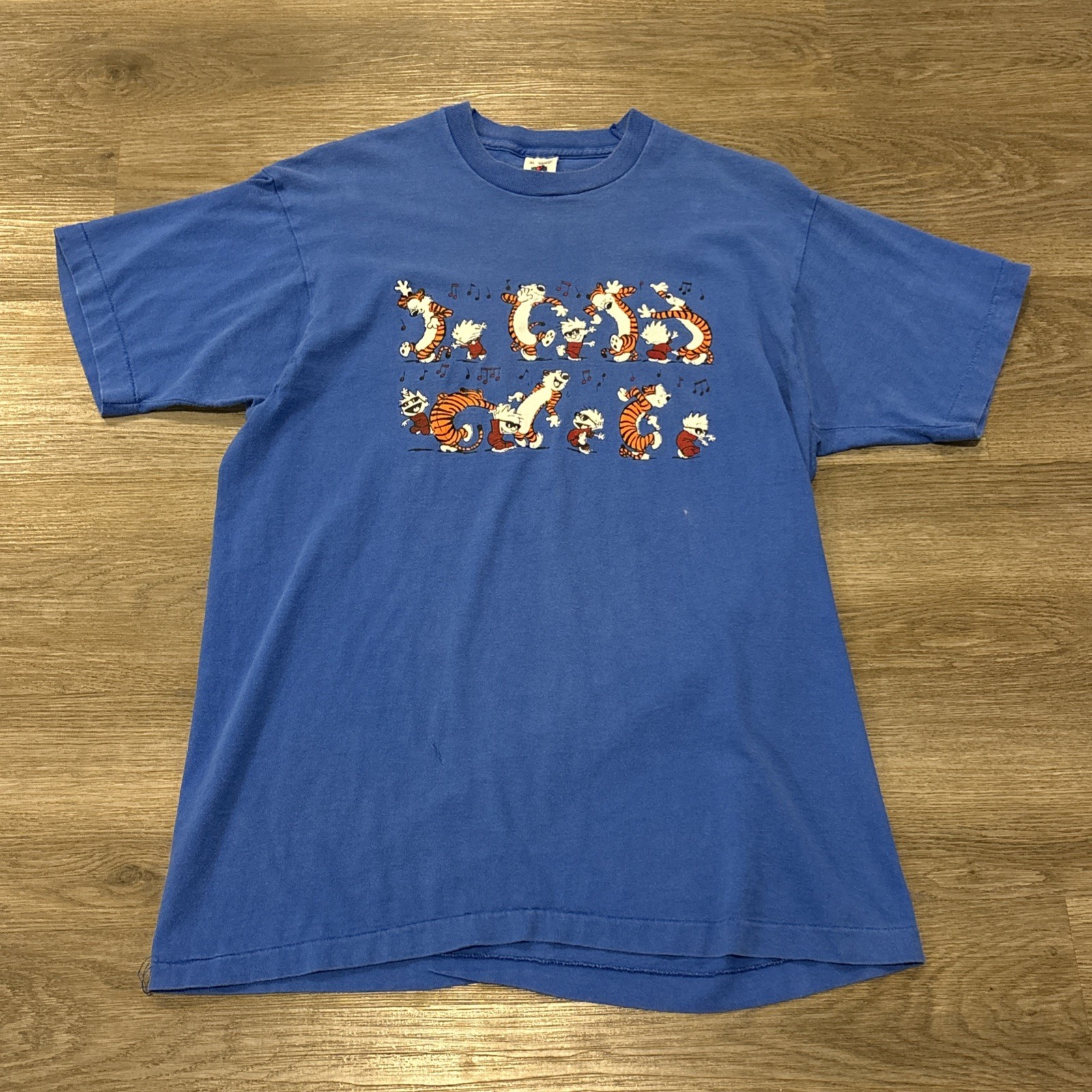 Vintage 90’s Calvin and Hobbes Graphic Tee Blue Mens Size XL Vintage 90’s Calvin and Hobbes Graphic Tee Blue Mens Size XL