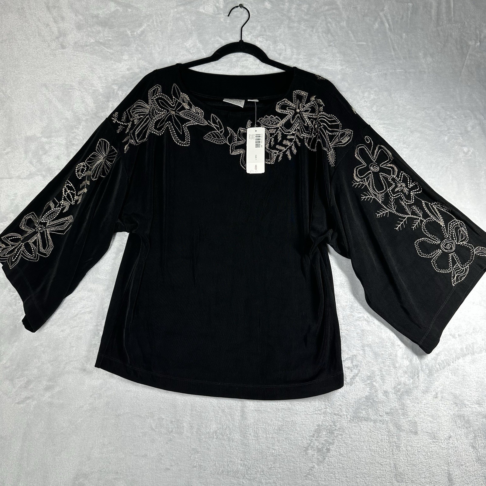 Chicos Travelers Top Womens 1 Medium M Black Floral Embroidered Blouse Shirt New