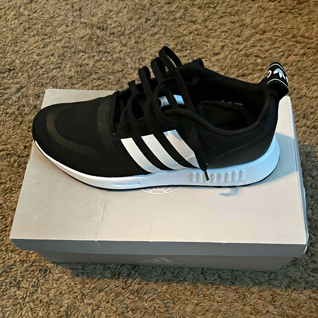 adidas Men’s Running Sneakers 10.5 Multicolor Breathable Mesh Low Top NIB