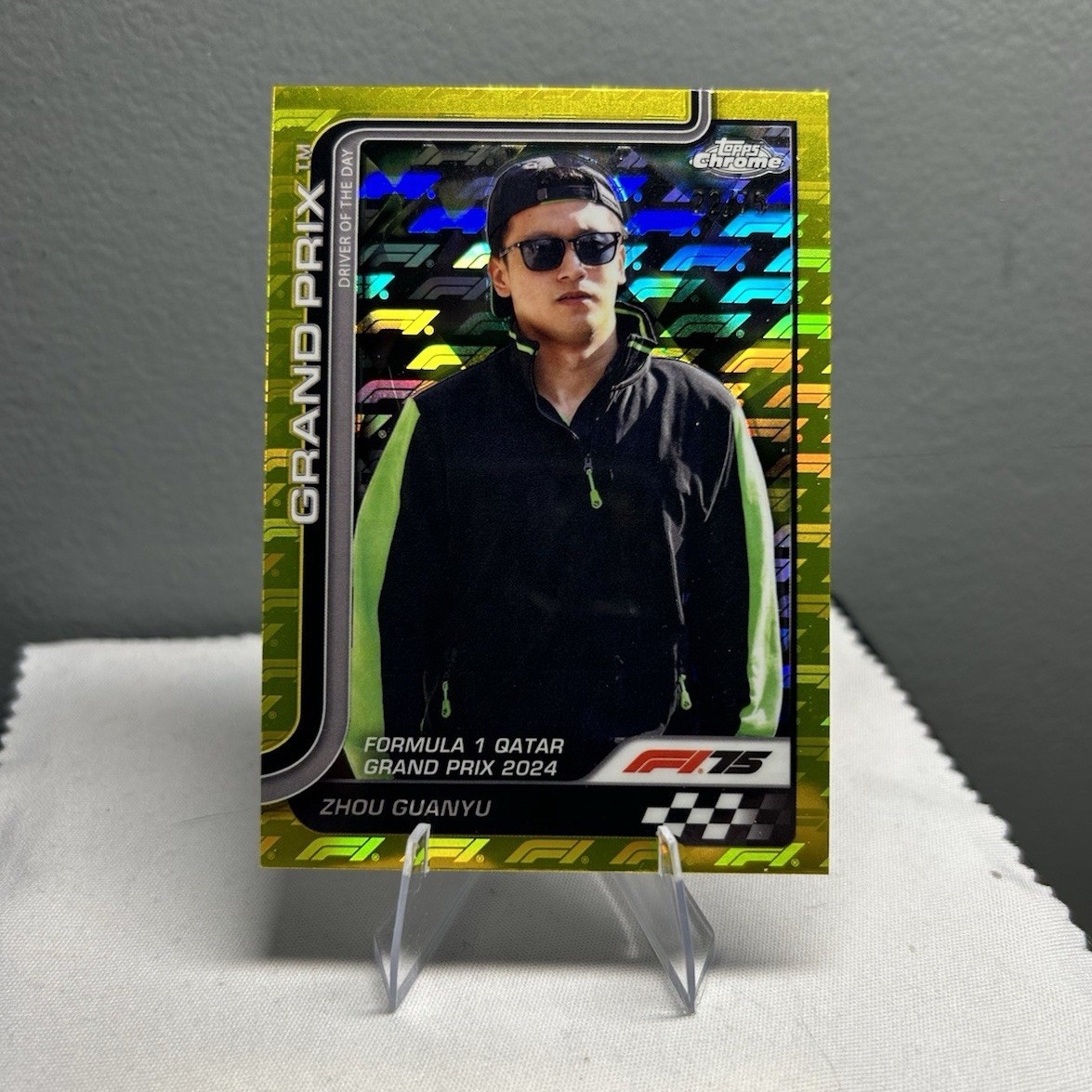 Topps Chrome 2024 Formula 1 Zhou Guanyu Green Grand Prix #144 /75 