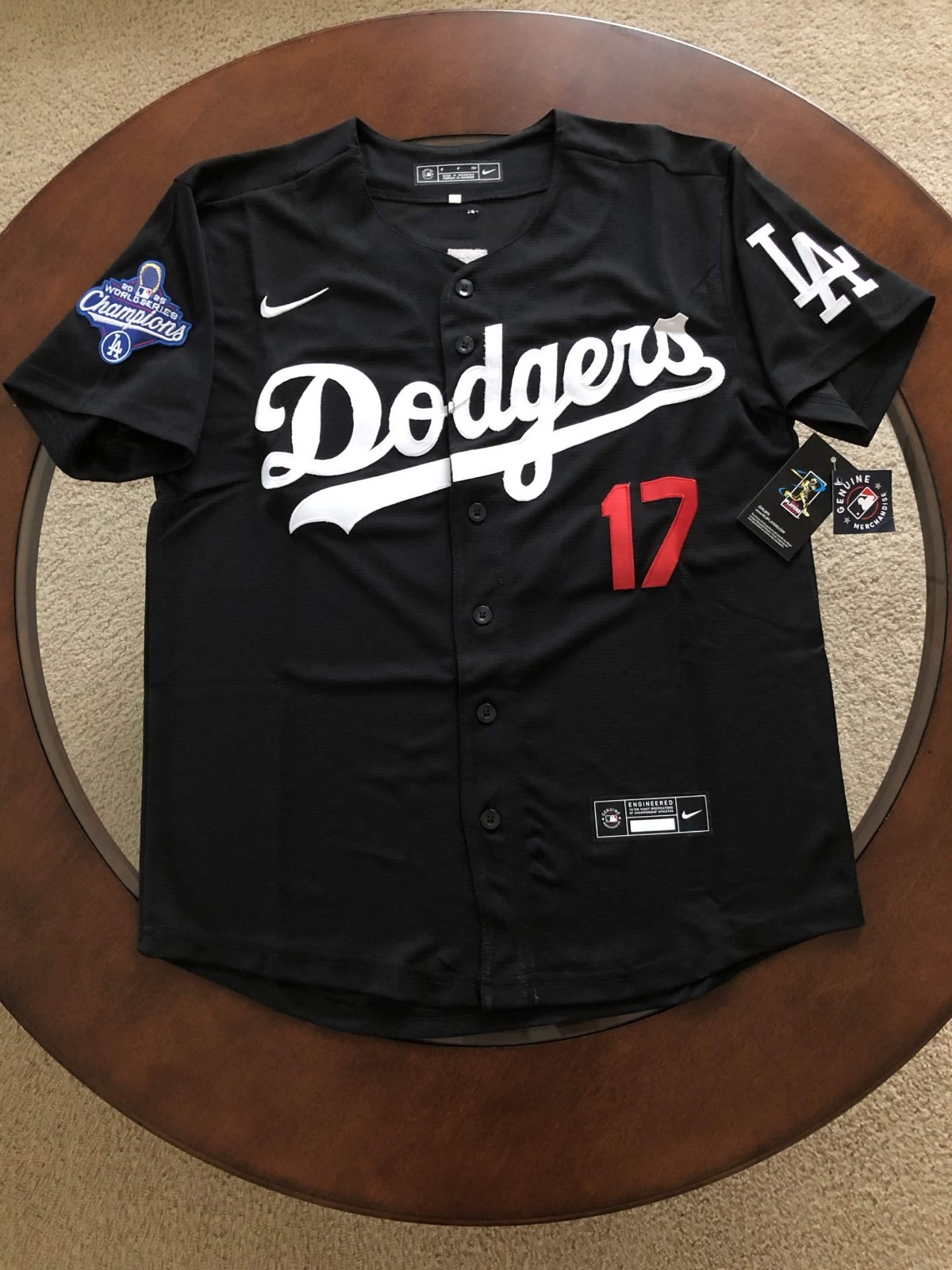 sNWT Shohei Ohtani Dodgers Men's XL Black Away Jersey Stitched #17