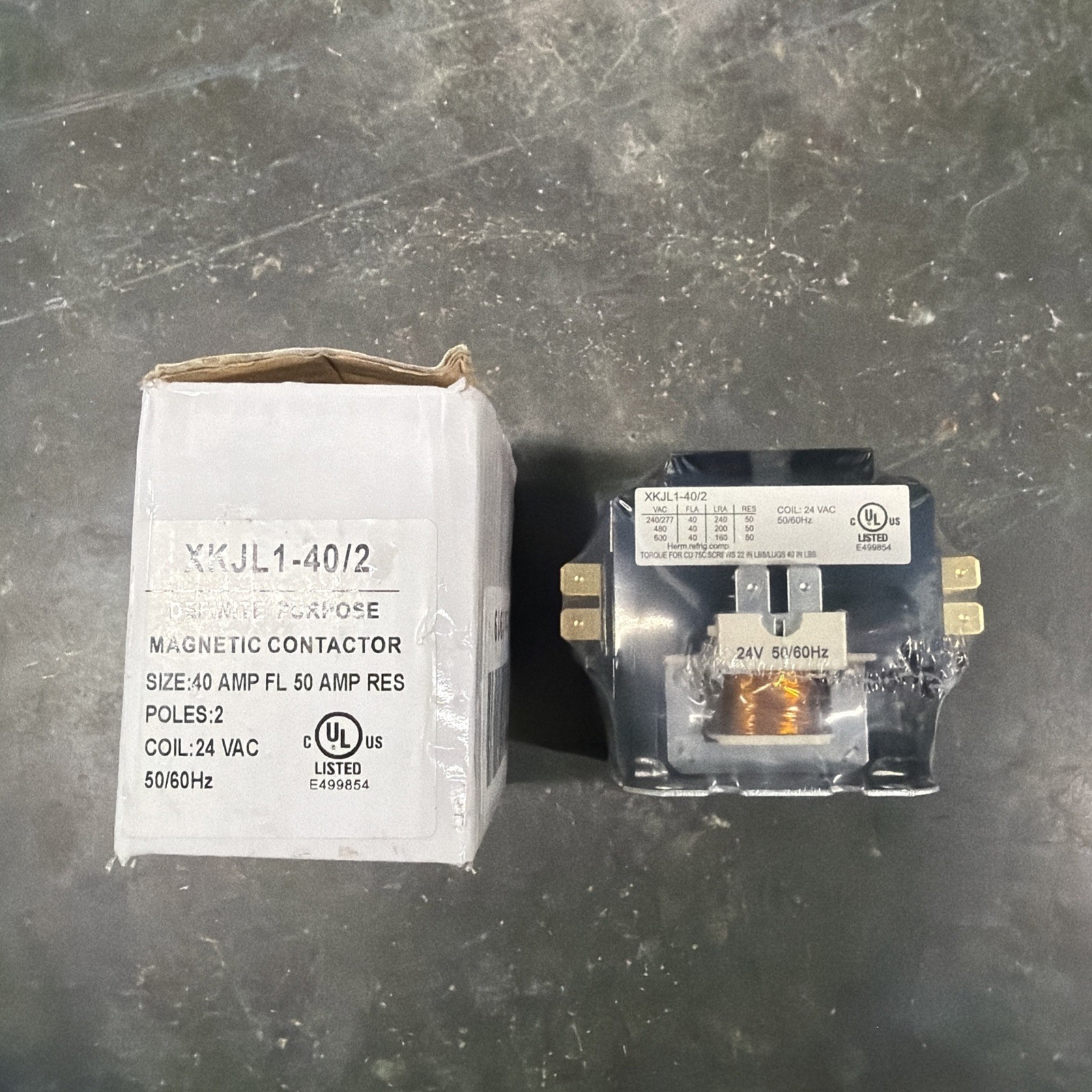 CORALVOLT 2-Pole 40A Definite Purpose Contactor 24V Coil CORALVOLT 2-Pole 40A Definite Purpose Contactor 24V Coil
