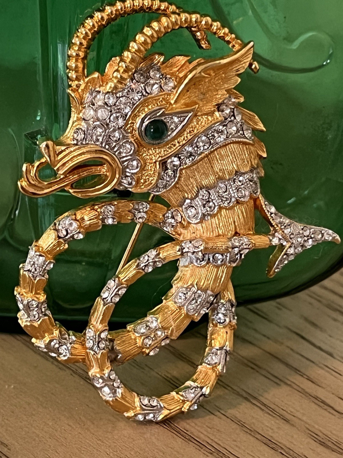 RARE VENDOME SEA SERPENT WITH CLEAR CHATONS & EMERALD GREEN CABOCHON EYE