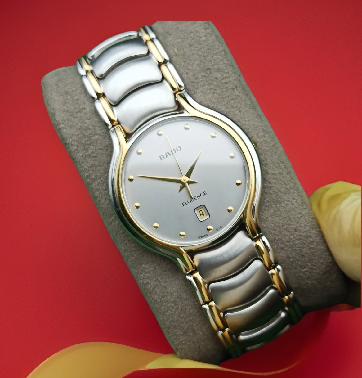 LUXURY RADO FLORENCE ROUND WATCH VINTAGE TWO TONE SWISS QUARTZ 1980s