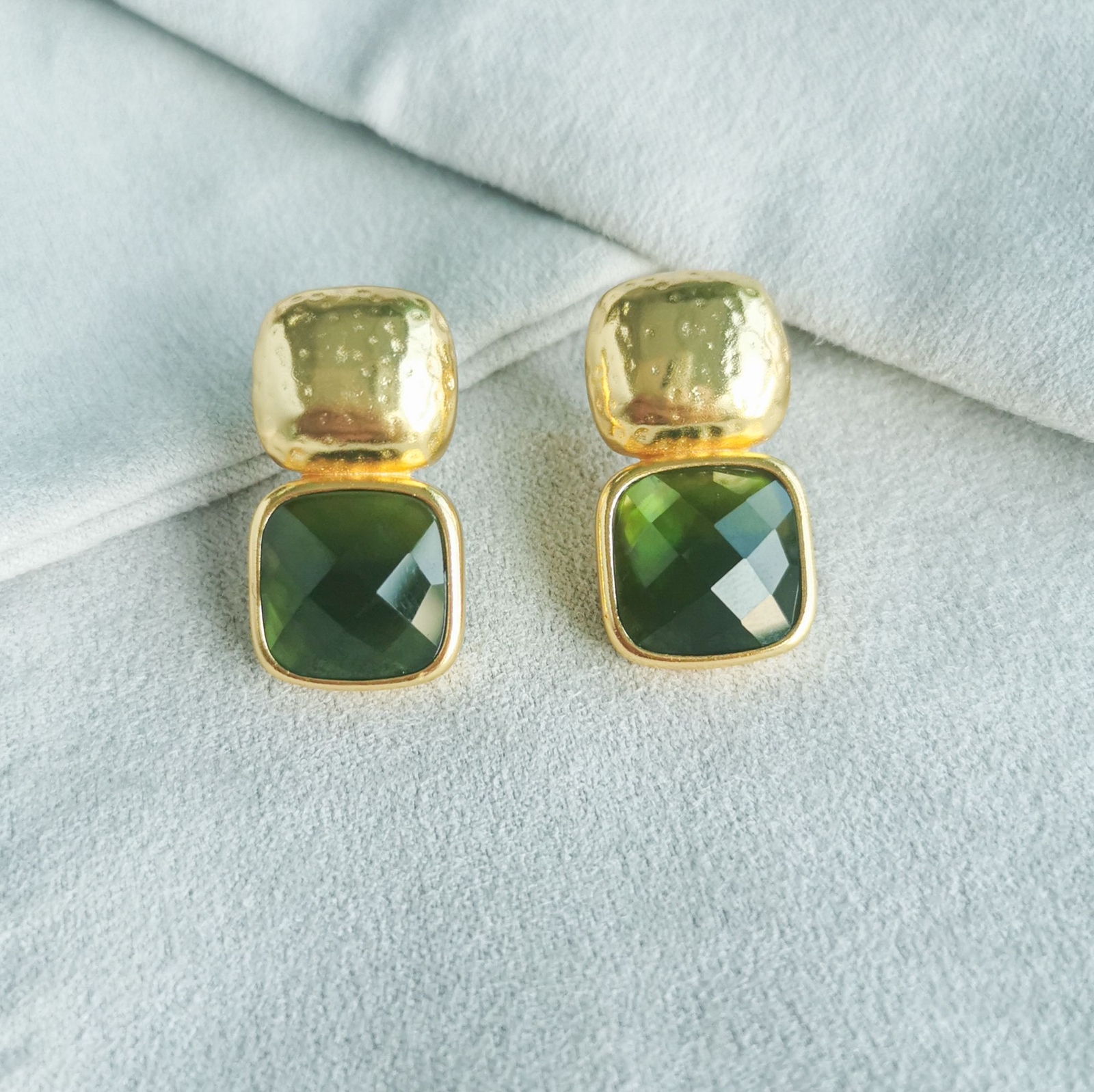 Julie Vos Catalina Gold Iridescent Jade Green Earrings Without dust bag / card