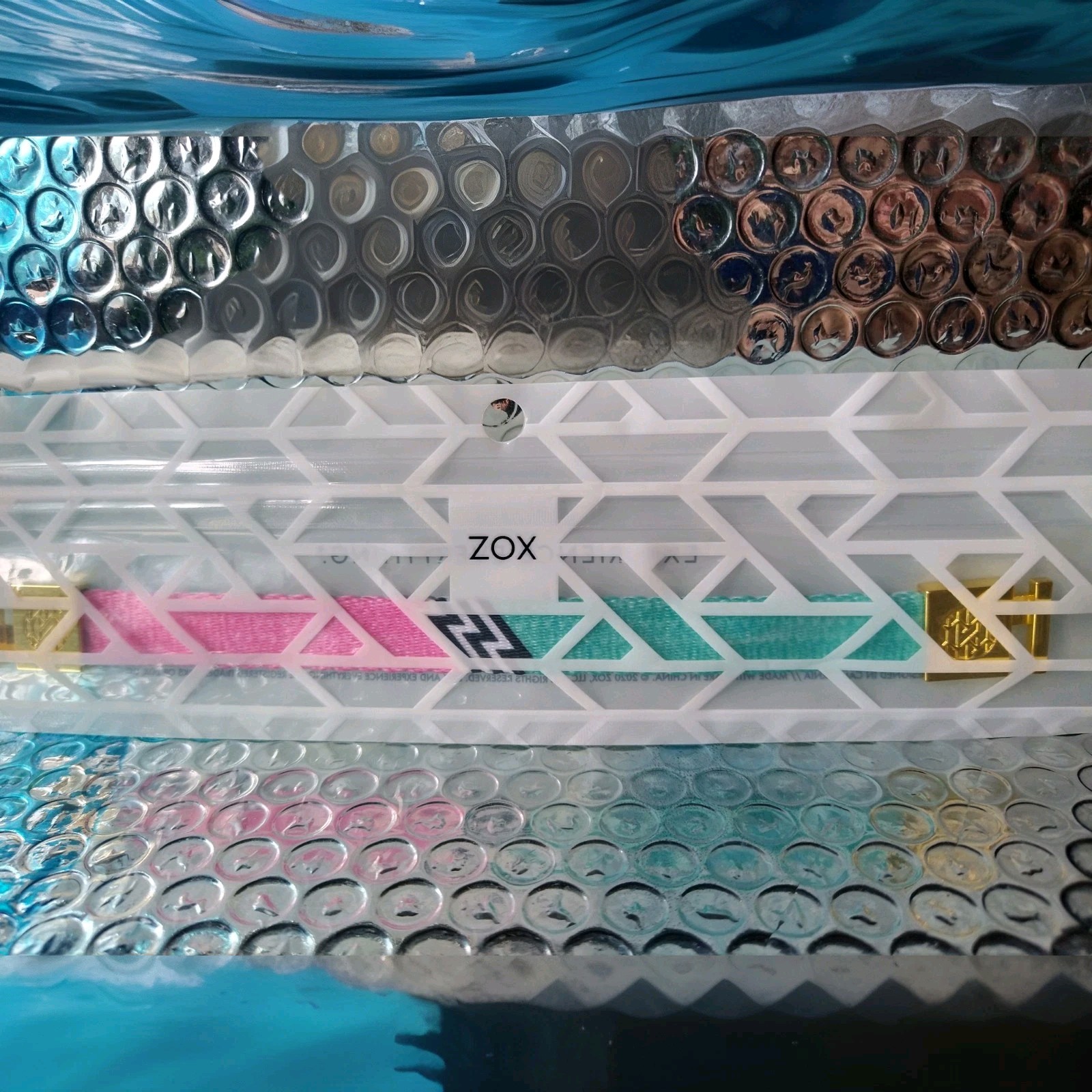 ZOX \
