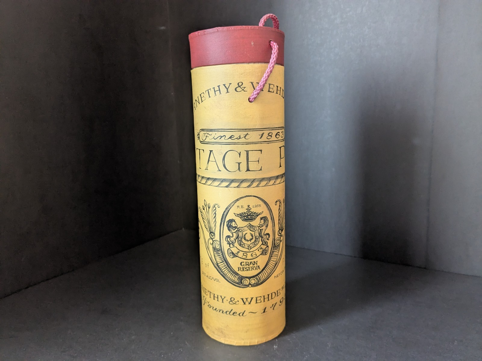 2003 TRI-COASTAL DESIGN WINE BOTTLE CARRIER TOTE HOLDER VINTAGE PORT DESIGN 2003 TRI-COASTAL DESIGN WINE BOTTLE CARRIER TOTE HOLDER VINTAGE PORT DESIGN