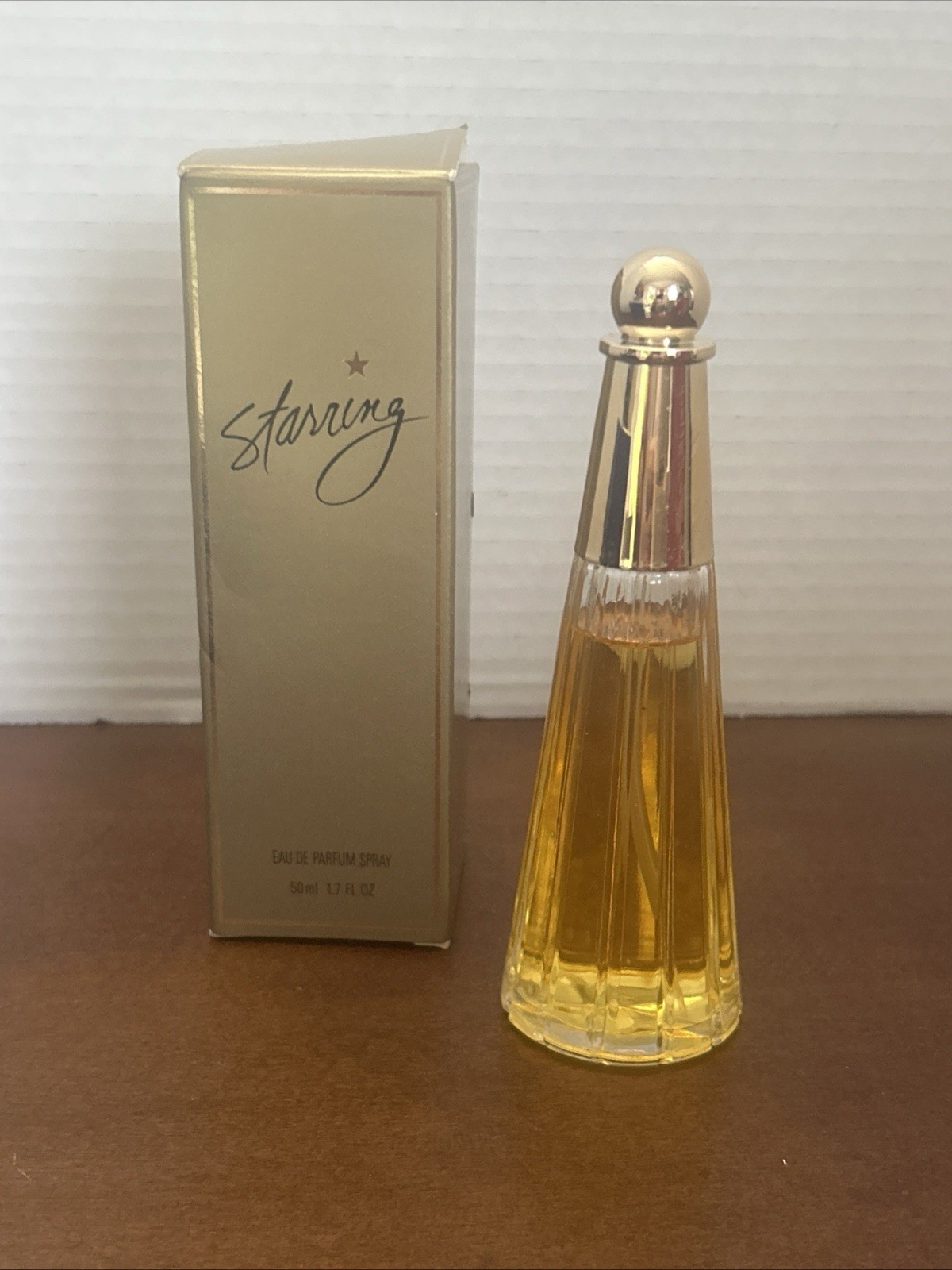 NOS VTG Avon Starring Eau de Parfum Spray Perfume 50 ml / 1.7 fl. oz. (1997) NOS VTG Avon Starring Eau de Parfum Spray Perfume 50 ml / 1.7 fl. oz. (1997)