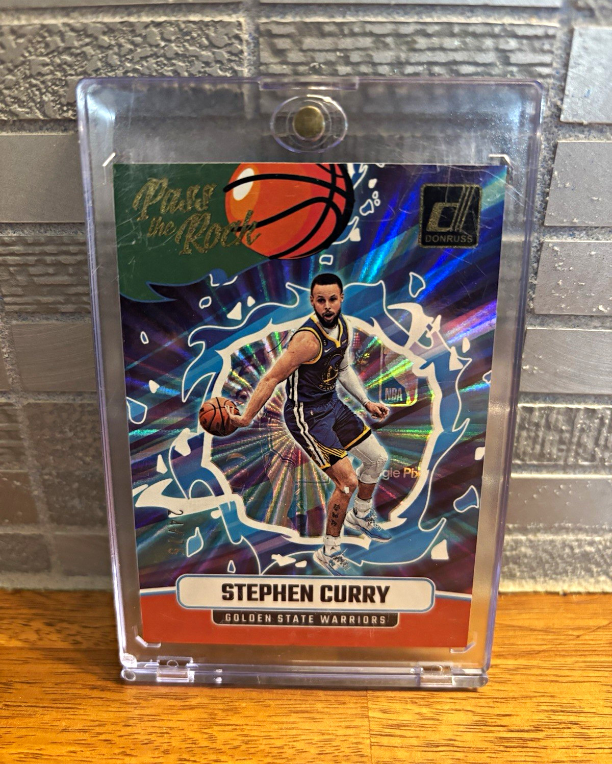 2024-25 Panini Donruss Pass the Rock Stephen Curry Warriors #5 Holo R&G /75 2024-25 Panini Donruss Pass the Rock Stephen Curry Warriors #5 Holo R&G /75