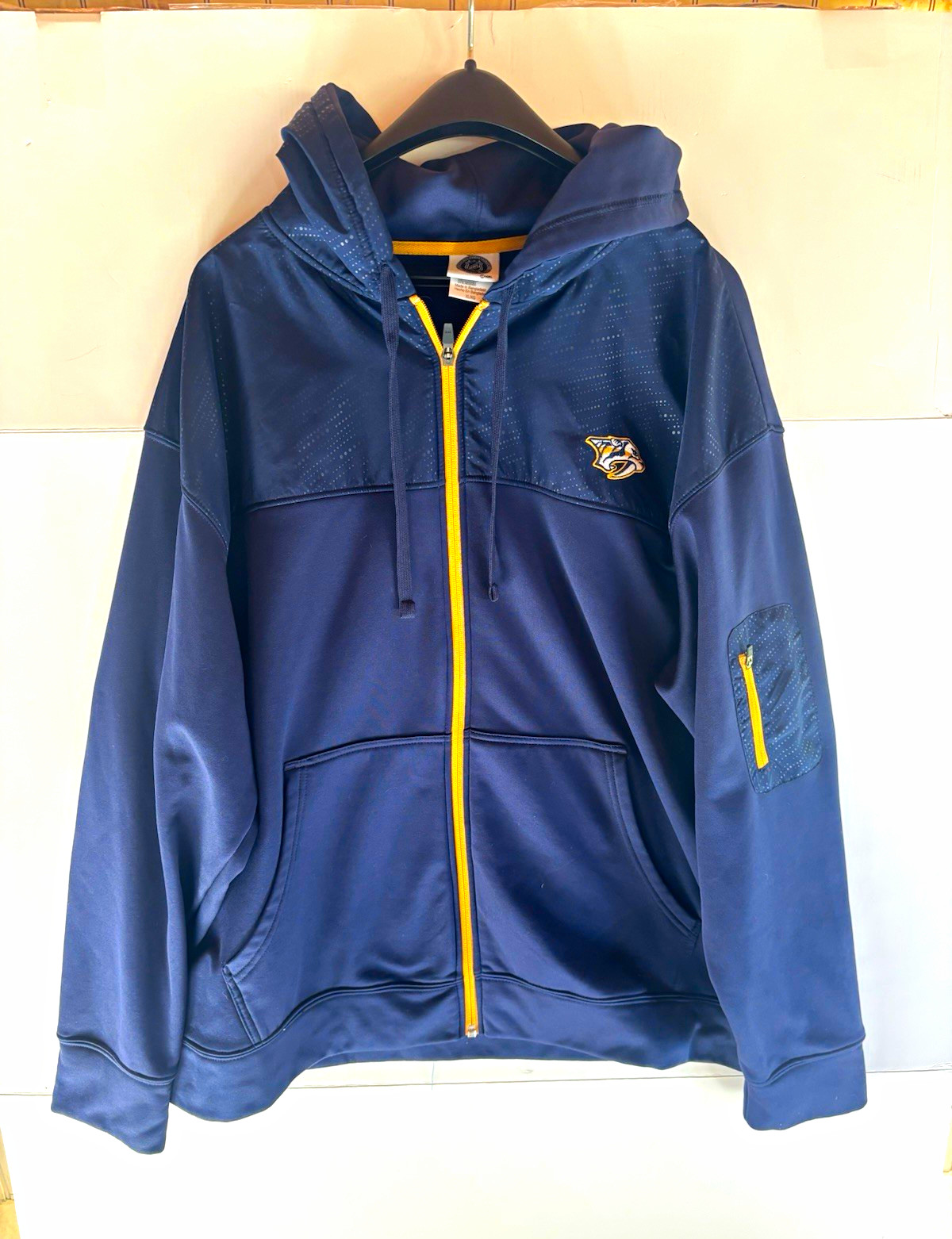 Nashville Predators NHL Licensed Full Zip Hoodie Jacket XL Blue/Yellow
