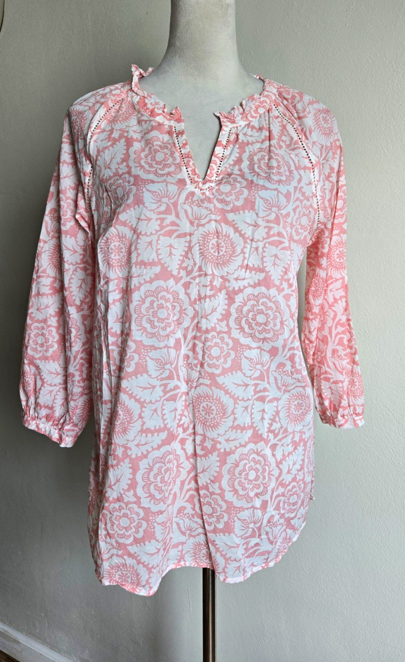 Tunic Blouse Ws Pink/White SzM Cotton Floral Split Neck Ruffle 3/4Sleeve Talbots Tunic Blouse Ws Pink/White SzM Cotton Floral Split Neck Ruffle 3/4Sleeve Talbots