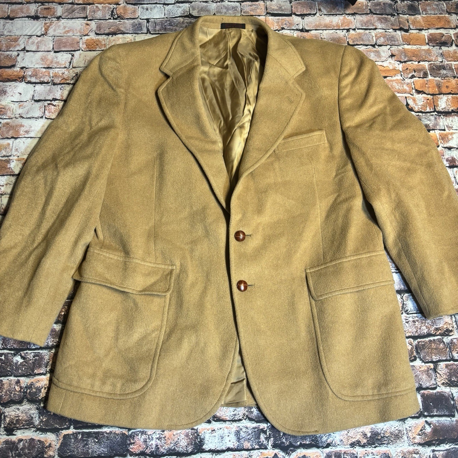 Vintage English Manor Camel Tan Blazer Buttons Mens L Made in Poland Vintage English Manor Camel Tan Blazer Buttons Mens L Made in Poland