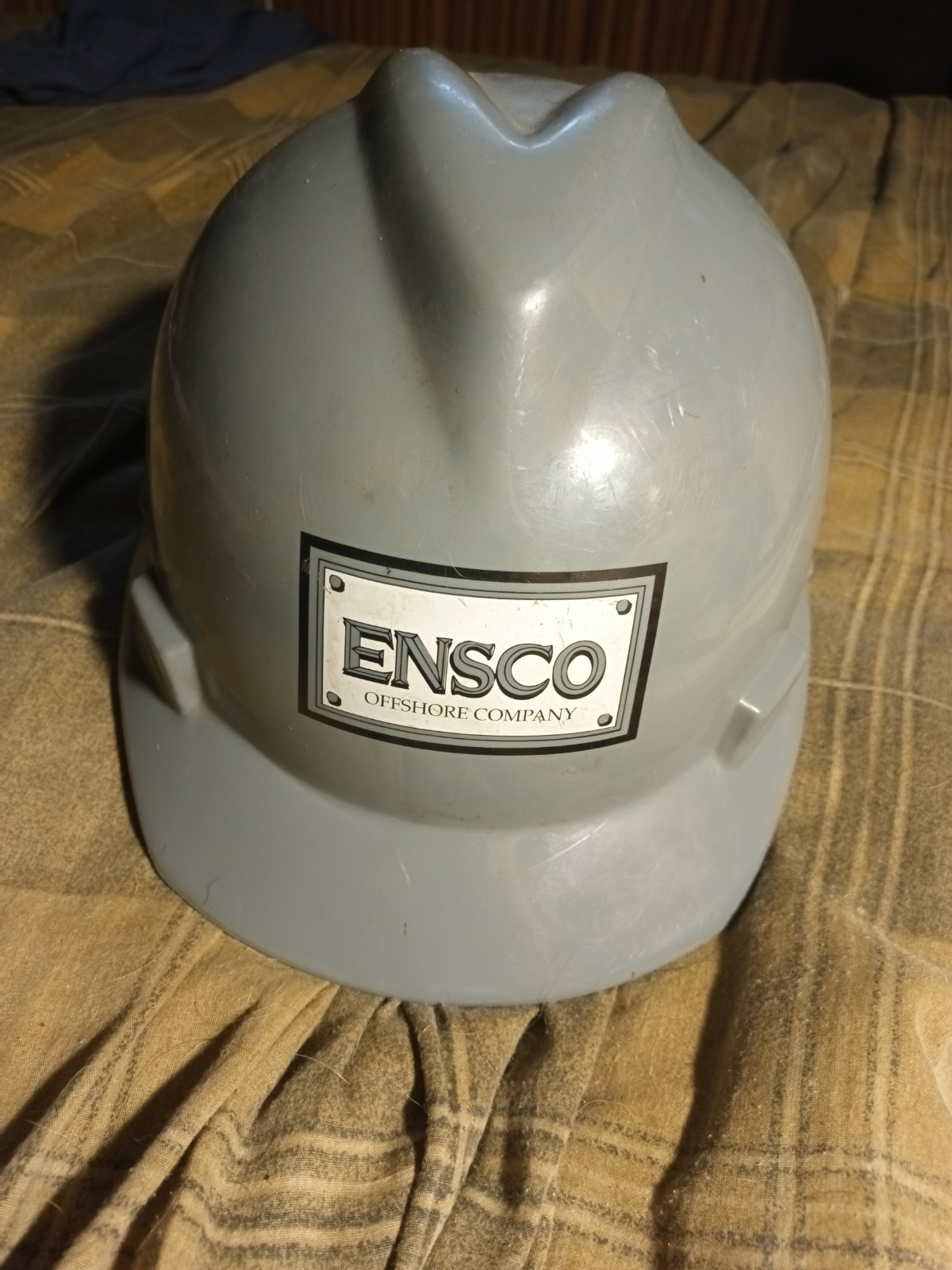 Vintage 1986 Ensco Offshore Drilling Company Hard Hat MSA V-Gard Memorabilia Vintage 1986 Ensco Offshore Drilling Company Hard Hat MSA V-Gard Memorabilia
