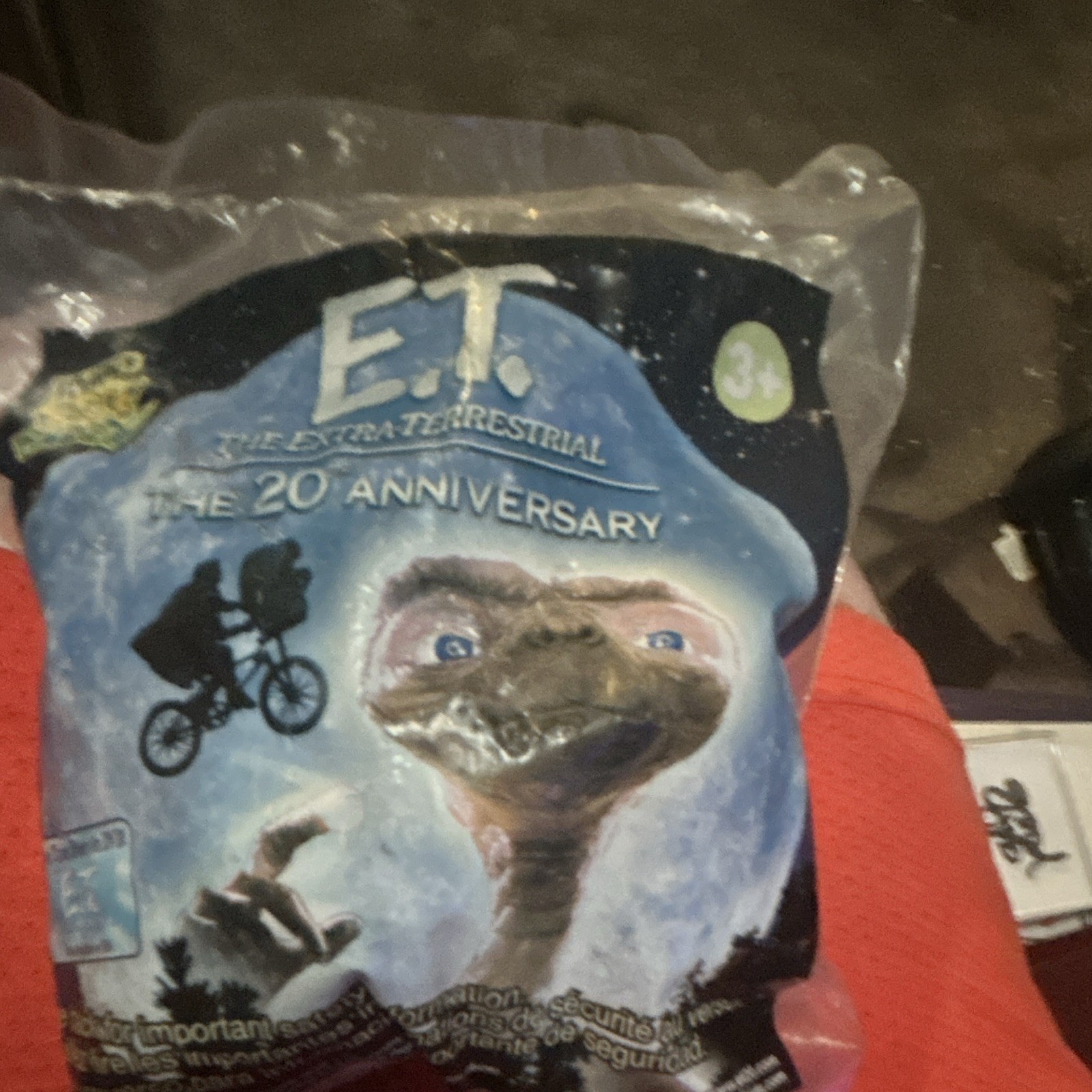 Wendy\'s E.T. Extra-Terrestrial 20th Anniversary Kids Meal Toy 2002 3+ Wendy\'s E.T. Extra-Terrestrial 20th Anniversary Kids Meal Toy 2002 3+