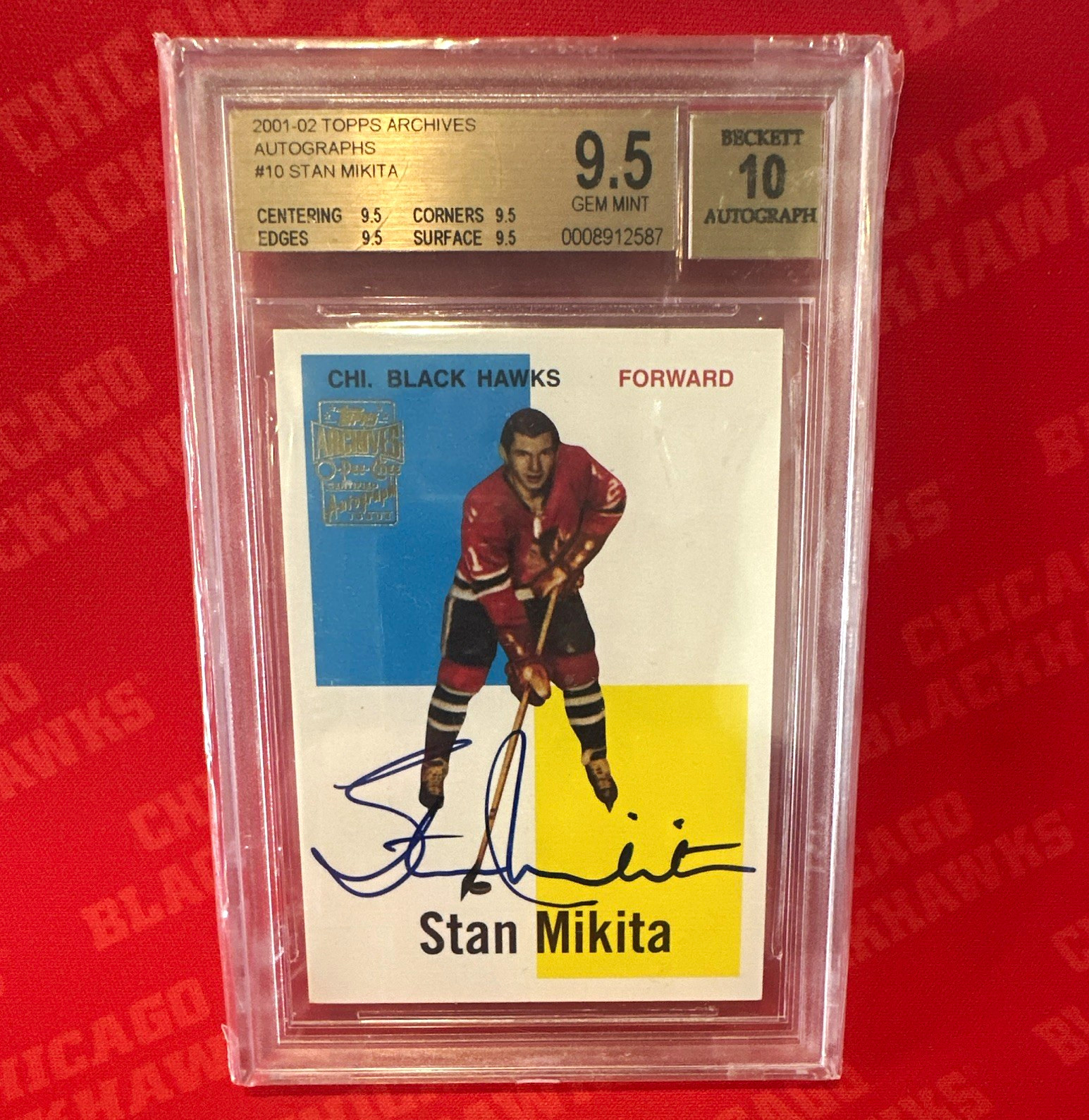 Topps 2001-02 O-Pee-Chee Archives Stan Mikita #14 Hard Signed Auto BAS