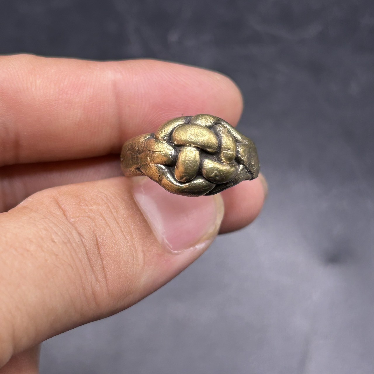 Beautiful Vintage Bronze Rare Lovely Unique Ring Beautiful Vintage Bronze Rare Lovely Unique Ring
